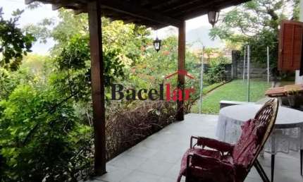 Casa em condomínio fechado com 6 quartos à venda na Rua Jacinto Rebelo, Pilares, Rio de Janeiro, 1385 m2 por R$ 1.493.000