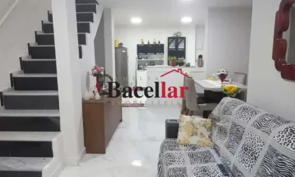 Casa em condomínio fechado com 2 quartos à venda na Estrada Henrique de Melo, Oswaldo Cruz, Rio de Janeiro, 100 m2 por R$ 270.000