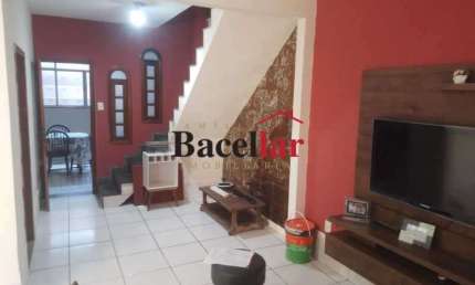 Casa em condomínio fechado com 3 quartos para alugar na Rua Ramiro Magalhães, Engenho de Dentro, Rio de Janeiro, 225 m2 por R$ 2.900