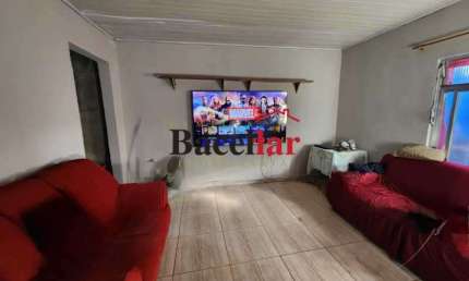 Casa com 3 quartos à venda na Avenida Chrisóstomo Pimentel de Oliveira, Anchieta, Rio de Janeiro, 175 m2 por R$ 220.000