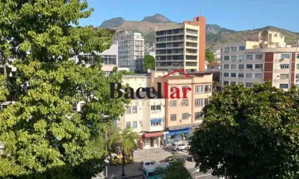 Apartamento com 2 quartos para alugar na Rua Dias da Cruz, Méier, Rio de Janeiro, 65 m2 por R$ 1.850