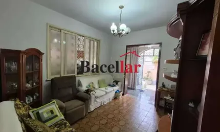 Casa em condomínio fechado com 3 quartos à venda na Rua Mariana Portela, Sampaio, Rio de Janeiro, 168 m2 por R$ 450.000