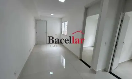Apartamento com 2 quartos à venda na Rua Engenheiro Artur Moura, Bonsucesso, Rio de Janeiro, 40 m2 por R$ 260.000
