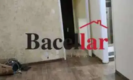 Apartamento com 2 quartos à venda na Rua Pacheco Jordão, Higienópolis, Rio de Janeiro, 74 m2 por R$ 200.000