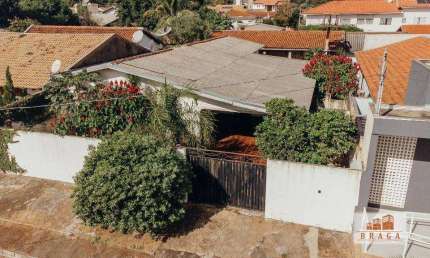 Casa com 3 dormitórios à venda, 262 m² por R$ 462.000,00 - Centro - Navirai/MS