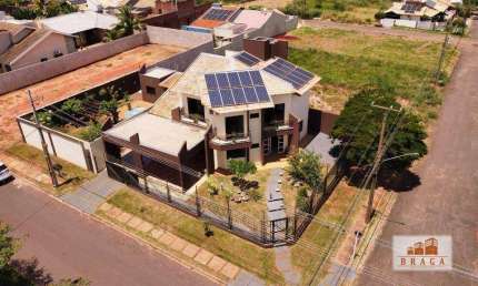 Sobrado com 3 dormitórios à venda, 224 m² por R$ 1.400.000,00 - Classe A - Navirai/MS