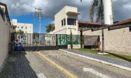Apartamento com 2 dormitórios à venda, 48 m² por R$ 113.452,20 - Centro - Jacareí/SP