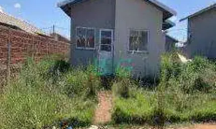 Casa com 2 dormitórios à venda, 43 m² por R$ 104.400 - Aurora 1 - Bady Bassitt/SP