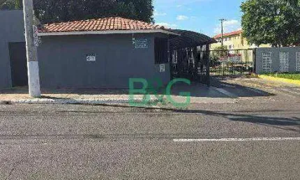 Apartamento com 3 dormitórios à venda, 68 m² por R$ 111.123 - Parque Viaduto - Bauru/SP