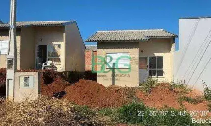 Apartamento com 2 dormitórios à venda, 44 m² por R$ 135.440 - Botucatu - Botucatu/SP