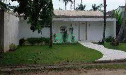Casa com 3 dormitórios à venda, 243 m² por R$ 1.412.147,04 - Balneário Praia do Pernambuco - Guarujá/SP