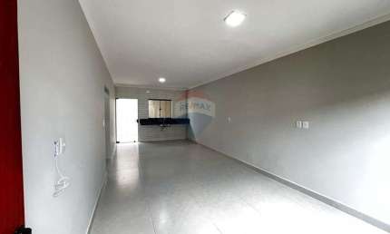 Casa com 2 quartos à venda no Centro, Extrema 