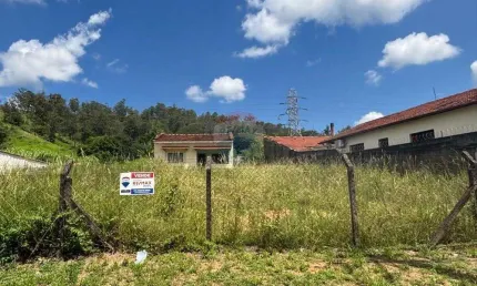 VENDO TERRENO DE OPORTUNIDADE PARA INVESTIDORES EM AMPARO