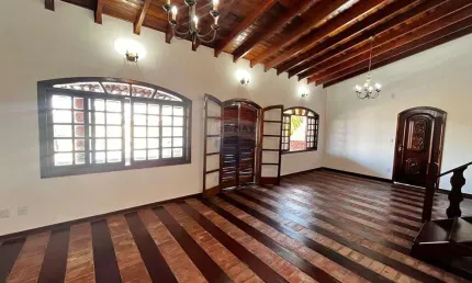 Casa Reformada à venda Jardim Europa - Bragança Paulista