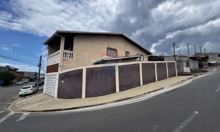 Casa com 3 quartos à venda na Cidade Planejada II, Bragança Paulista 