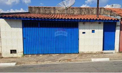 Casa a venda com 2 dormitórios em Bragança - Oportunidade Única!'