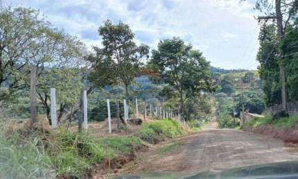 Terreno à venda  1.500 M2  em  BRAGANÇA PAULISTA SP  -  Chácara Fernão Dias - SP