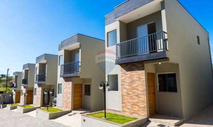CASAS À VENDA  COM 2 DORM EM MONTE ALEGRE DO SUL -SP