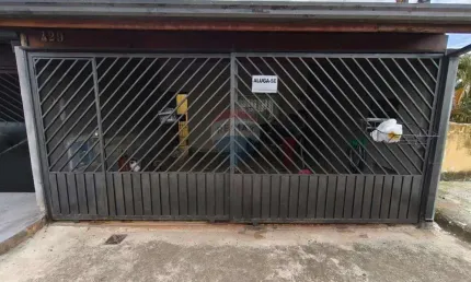 Casa com 2 quartos para alugar no Jardim do Cedro, Bragança Paulista 
