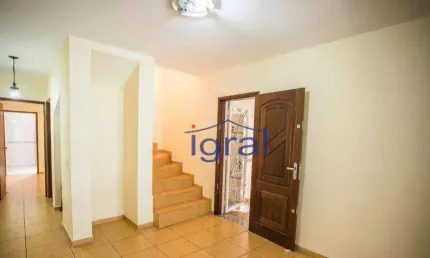 Sobrado com 3 dormitórios à venda, 140 m² por R$ 638.500,00 - Vila Campestre - São Paulo/SP