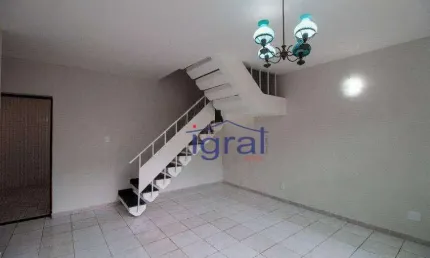 Imóvel com 2 Sobrados - 1 com 3 dormitórios e 1 com 2 dormitórios -  à venda, 187 m² por R$ 775.000 - Jabaquara - São Paulo/SP