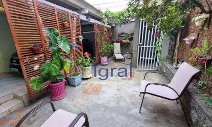 Sobrado com 3 dormitórios à venda, 243 m² por R$ 780.000,00 - Jabaquara - São Paulo/SP