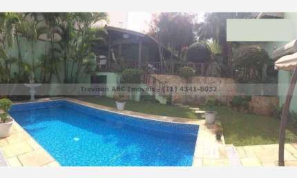 Sobrado na Vila Euclides/SBC - 3 Dorms, 1 Ste, 8 Vagas.
