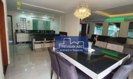Casa à venda no Planalto/SBC - 4 dorms, 1 suíte, closet e 3 vagas; 340m²