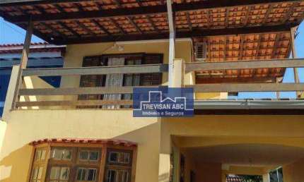 Sobrado à venda no Suarão/Itanhaém - 03 Dorms, 03 Ste, 03 Vagas