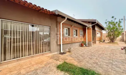 Casa para Venda em Sumaré, Parque Hongaro, 3 dormitórios, 1 suíte, 3 banheiros, 5 vagas