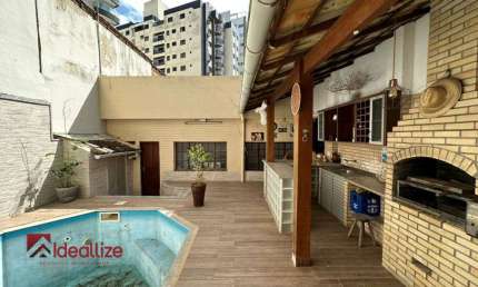 Casa com 6 quartos à venda no Centro, Guarapari , 280 m2 por R$ 1.090.000