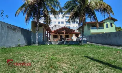 Casa com 3 quartos à venda em Meaípe, Guarapari  por R$ 600.000