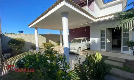 Casa com 3 quartos à venda no Itapebussu, Guarapari  por R$ 1.350.000