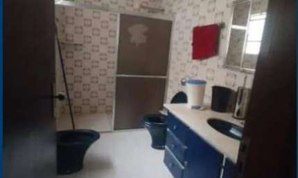 CASA 3 DORMITÓRIOS SENDO 1 SUÍTE CENTRO DE BOTUCATU