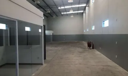 Barracão / Galpão / Depósito para alugar no Madureira, Bauru 
