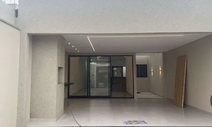 Casa para venda com 120 m² e 3 quartos em Jardim Solange, Bauru - SP