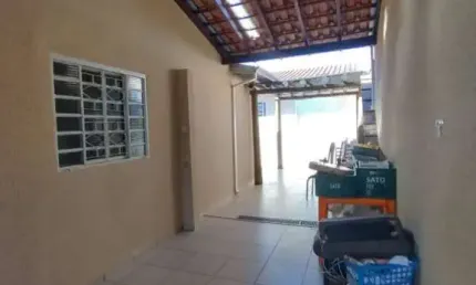Casa para venda com 200 m² e 3 quartos em Núcleo Habitacional Mary Dota, Bauru - SP