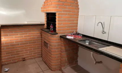 Casa para aluguel e venda com 200 m² e 3 quartos em Parque Residencial Jardim Araruna, Bauru - SP