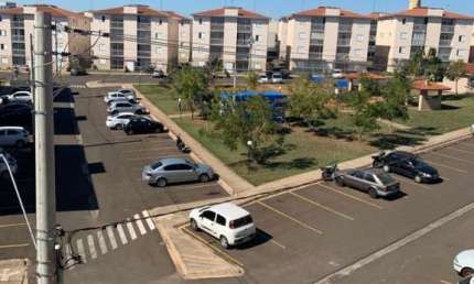 Apartamento com 2 quartos para alugar no Parque Viaduto, Bauru 