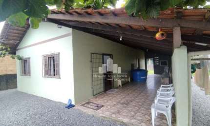 Casa com 3 quartos à venda na Loteamento Tamboretes, Praia do Ervino, São Francisco do Sul por R$ 280.000