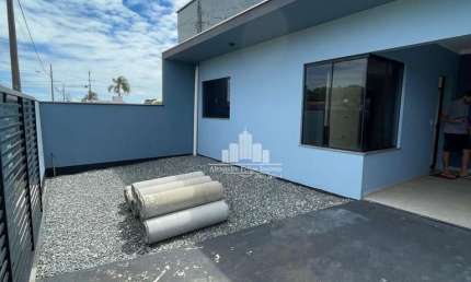 Casa com 3 quartos à venda na Avenida Claudiomiro Vizoto, 779, Praia do Ervino, São Francisco do Sul, 66 m2 por R$ 300.000