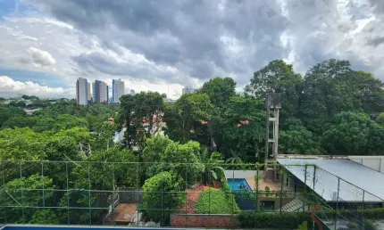 Singolare Condomínio Residencial - 
Apartamento de 133,07m2 - Adrianópolis.