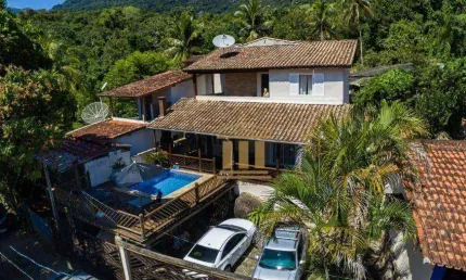 Casa com 3 dormitórios à venda, 250 m² por R$ 1.799.000,00 - Cabaraú - Ilhabela/SP