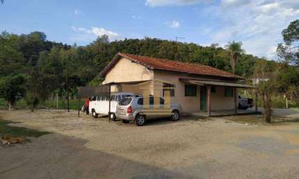Chácara com 3 quartos à venda, 1540 m² por R$ 500.000 - Freguesia da Escada - Guararema/SP