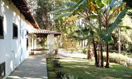 Chácara com 4 quartos à venda, 10000 m² por R$ 4.400.000 - Jardim Torrão de Ouro - São José dos Campos/SP