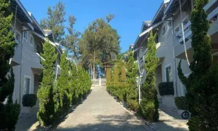 Village à venda, 109 m² por R$ 586.000,00 - Jardim Uirá - São José dos Campos/SP