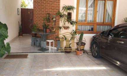 Casa com 4 dormitórios à venda, 125 m² por R$ 692.000,00 - Bosque dos Eucaliptos - São José dos Campos/SP