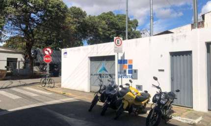 Casa com 1 dormitório à venda, 147 m² por R$ 680.000,00 - Centro - Governador Valadares/MG