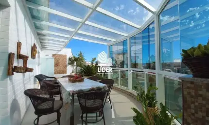 Cobertura com 3 dormitórios à venda, 228 m² por R$ 1.300.000,00 - Praia do Forte - Cabo Frio/RJ
