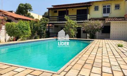 Casa com 3 dormitórios para alugar, 200 m² por R$ 3.100,00 - Jardim Náutilus - Cabo Frio/RJ